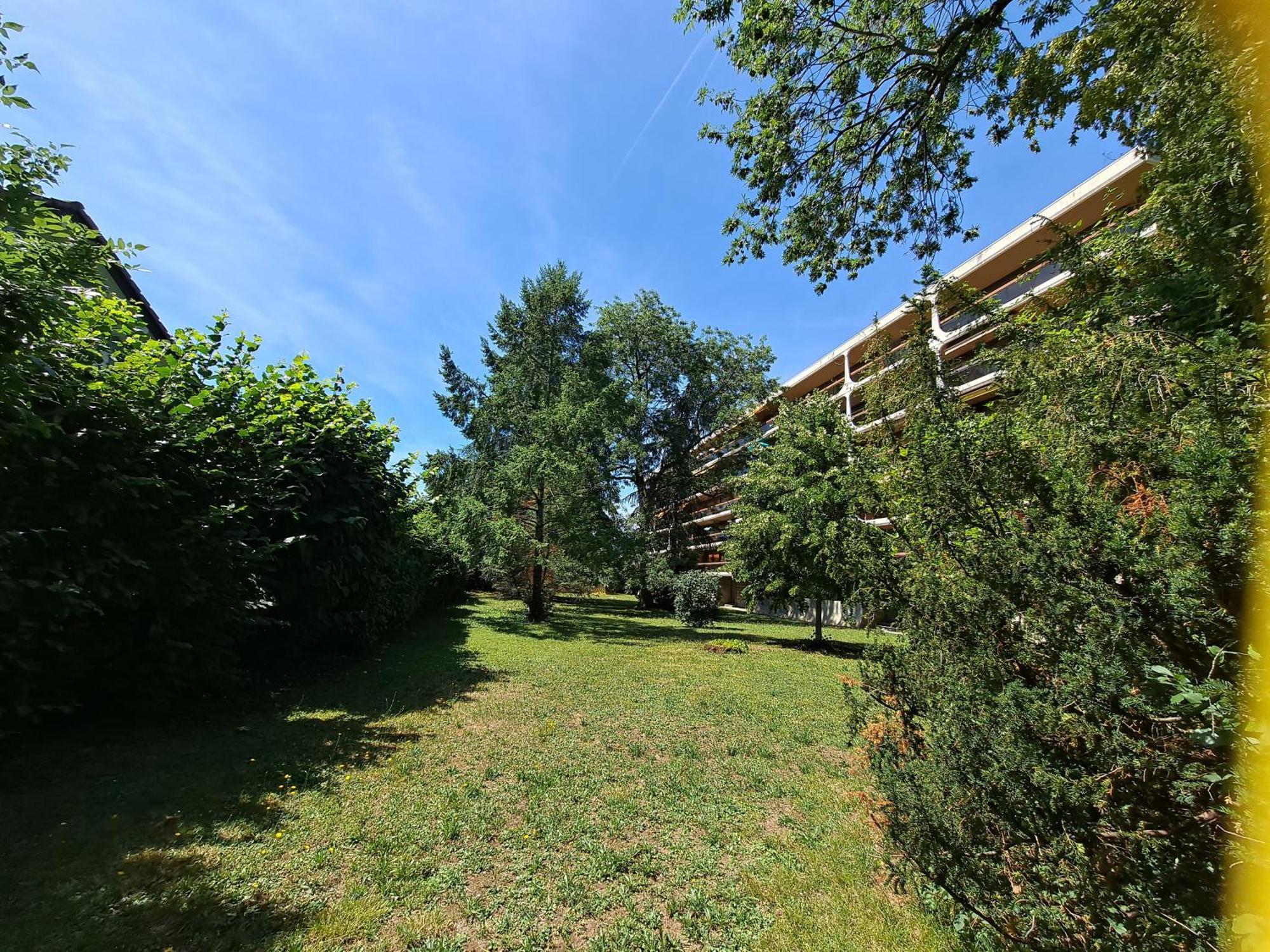 Appartement Le Duc De Savoie Thonon Extérieur photo