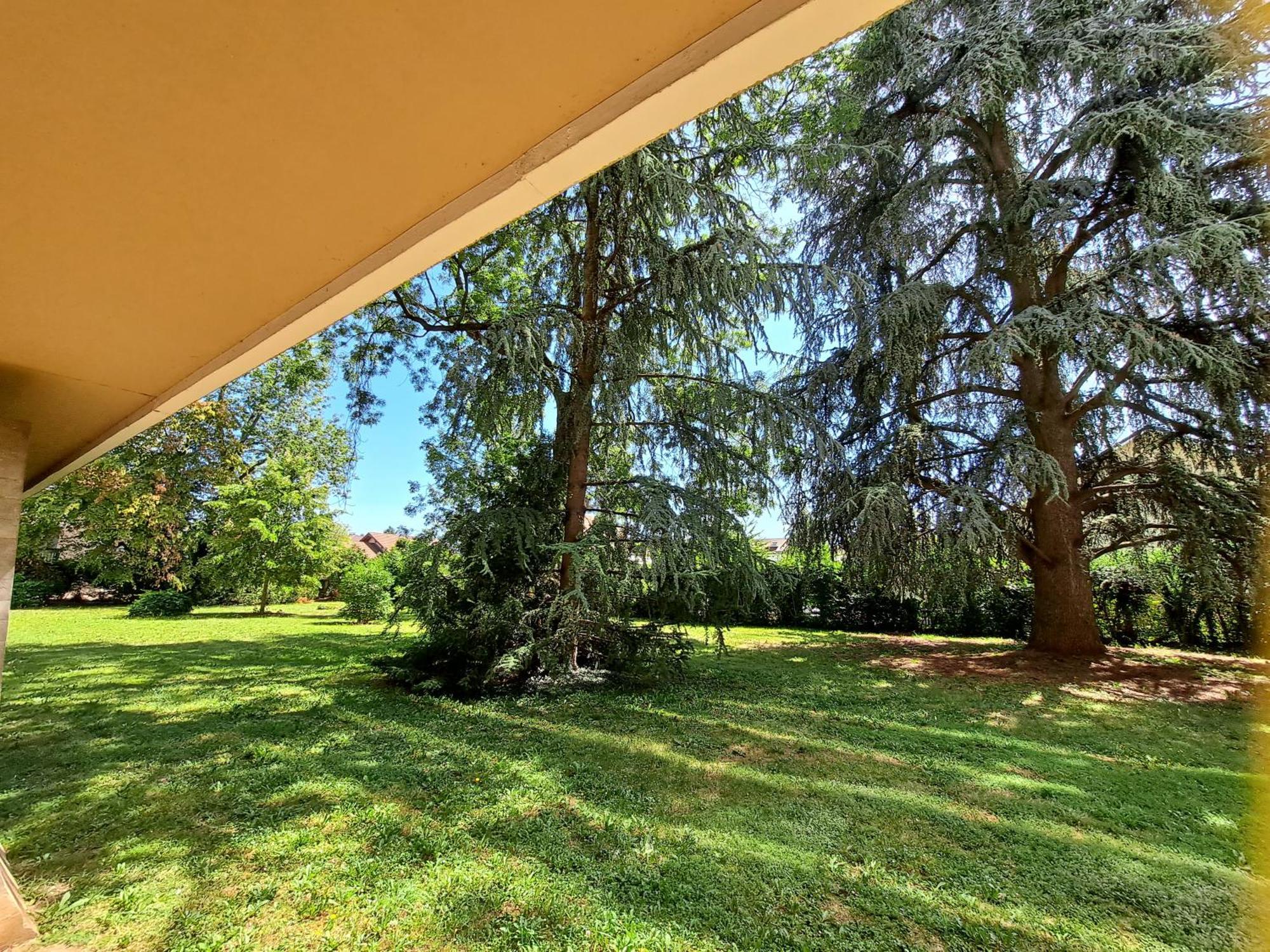 Appartement Le Duc De Savoie Thonon Extérieur photo